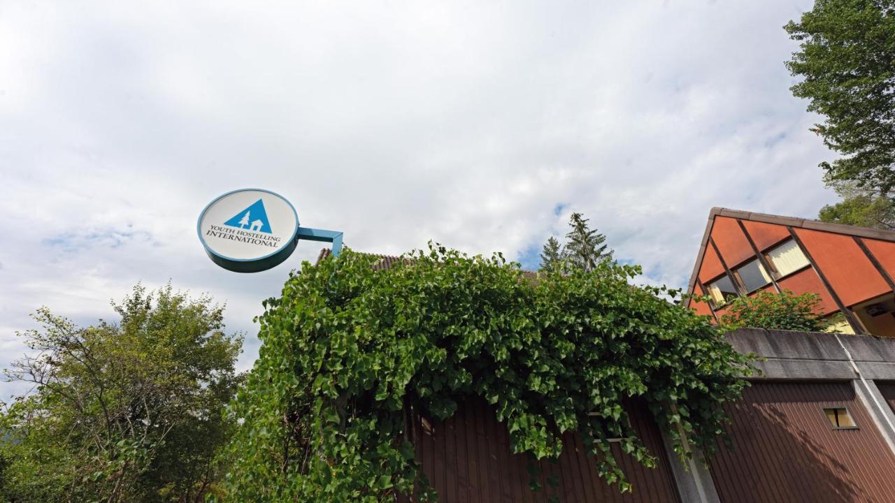 Delemont Youth Hostel Luaran gambar
