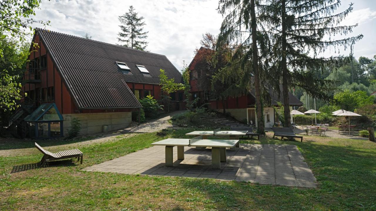 Delemont Youth Hostel Luaran gambar