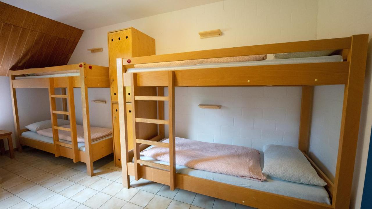 Delemont Youth Hostel Luaran gambar