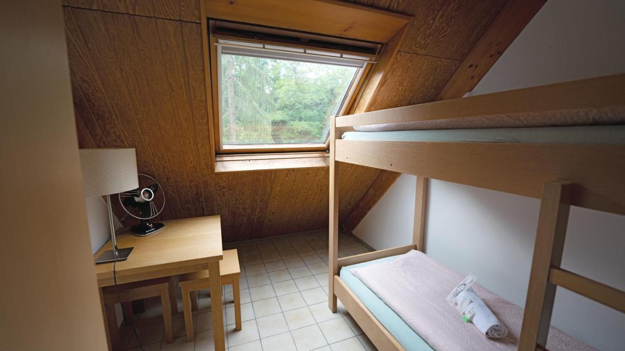 Delemont Youth Hostel Luaran gambar